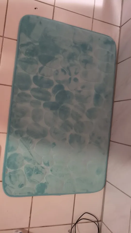 Luxurious Cobblestone Non-Slip Memory Foam Bath Mat photo review