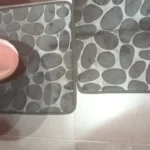 Luxurious 3-Piece Cobblestone Bath Mat Set - Non-Slip & Absorbent photo review