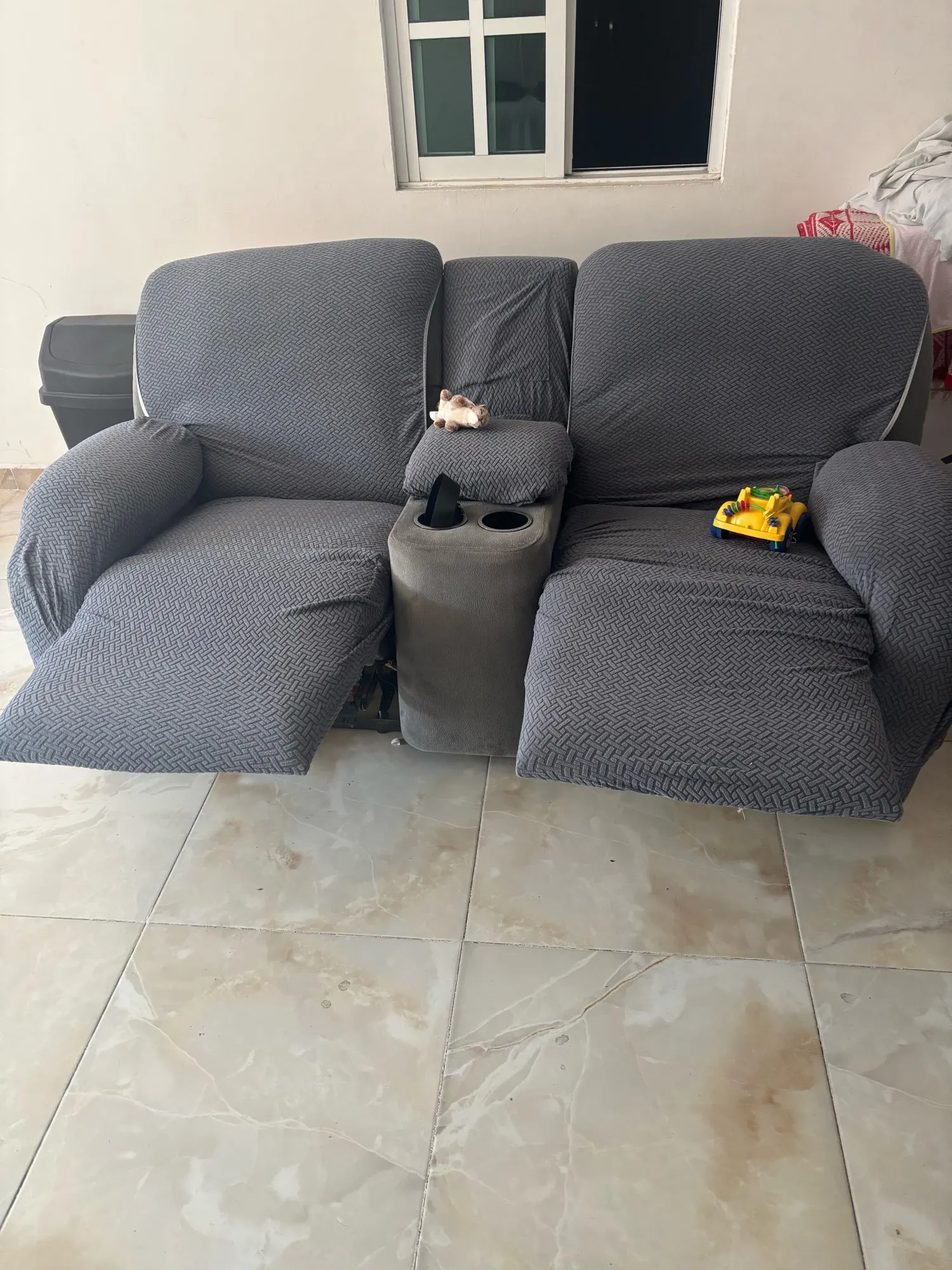 Premium Jacquard Recliner Sofa Covers - Non-Slip Comfort photo review