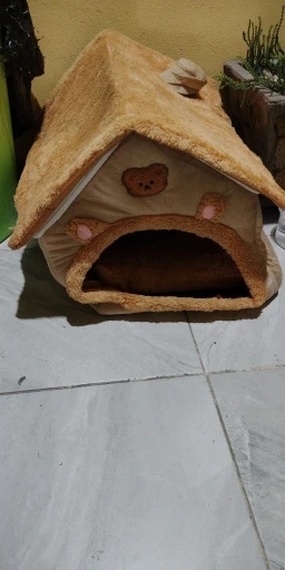 Cozy Foldable Pet House: Washable Cave for Cats & Small Dogs photo review