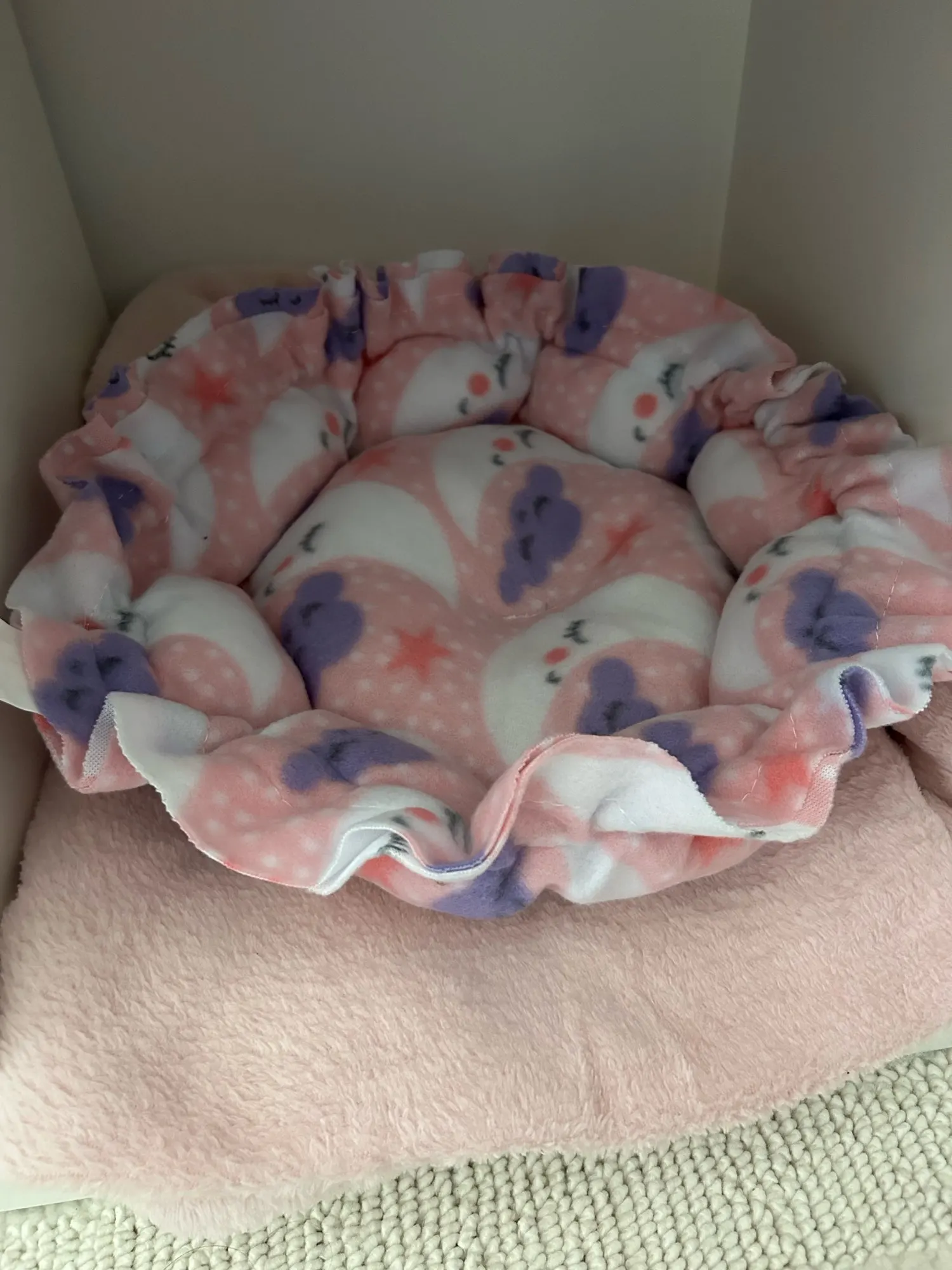Cozy Adjustable Cotton Pet Nest Bed for Cats & Puppies photo review