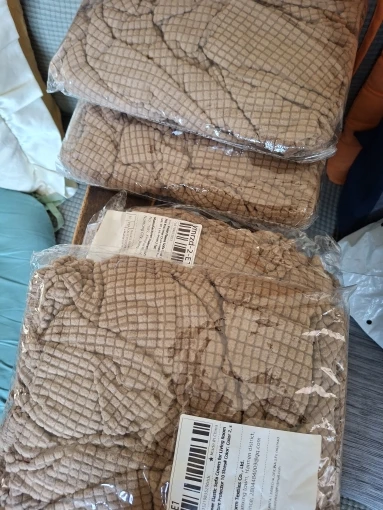 Cozy Polar Fleece Sofa Covers - Stylish Protection for All Sizes photo review