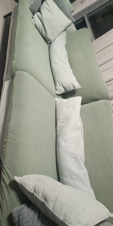 Luxurious Stretch Sofa Cover – Ultimate Living Room Protection photo review