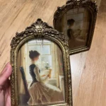 Elegant Gold Arch Photo Frame - Timeless Memory Display photo review