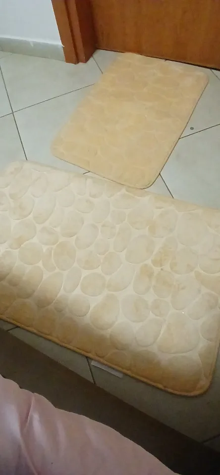 Luxurious Cobblestone Non-Slip Memory Foam Bath Mat photo review