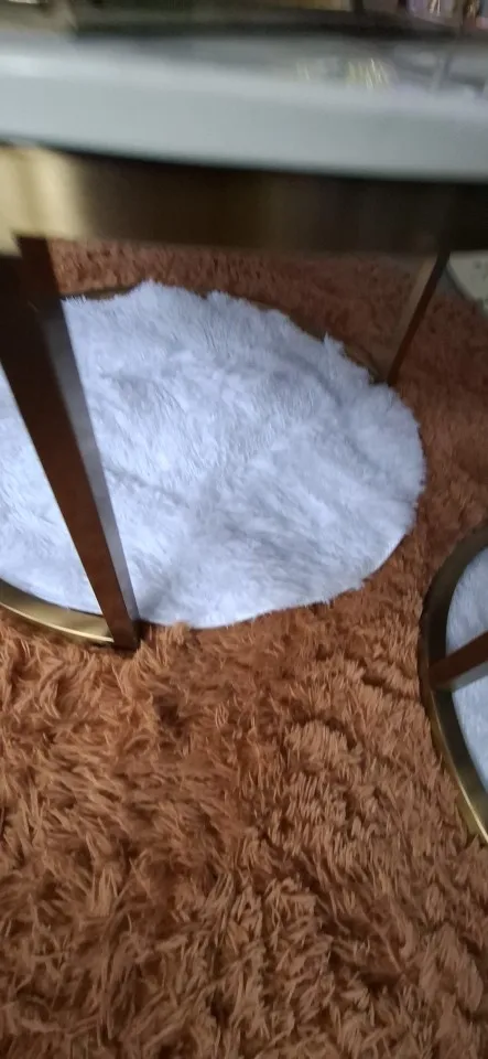 Ultra Cozy Fluffy White Round Rug for Chic Home Decor photo review