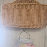 Wall Mounted Vegetable and Fruit Basket, Simulated Rattan Hanging Basket, Plastic Wall-mounted Hanging Basket, Home Decoration photo review