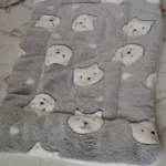 Cozy Plush Cat & Small Dog Bed Mat - Breathable & Soft photo review