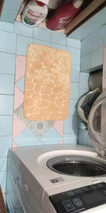 Luxurious Cobblestone Non-Slip Memory Foam Bath Mat photo review