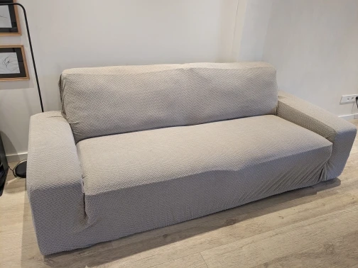 Luxurious Jacquard Sofa Cover for Custom Fit Comfort photo review