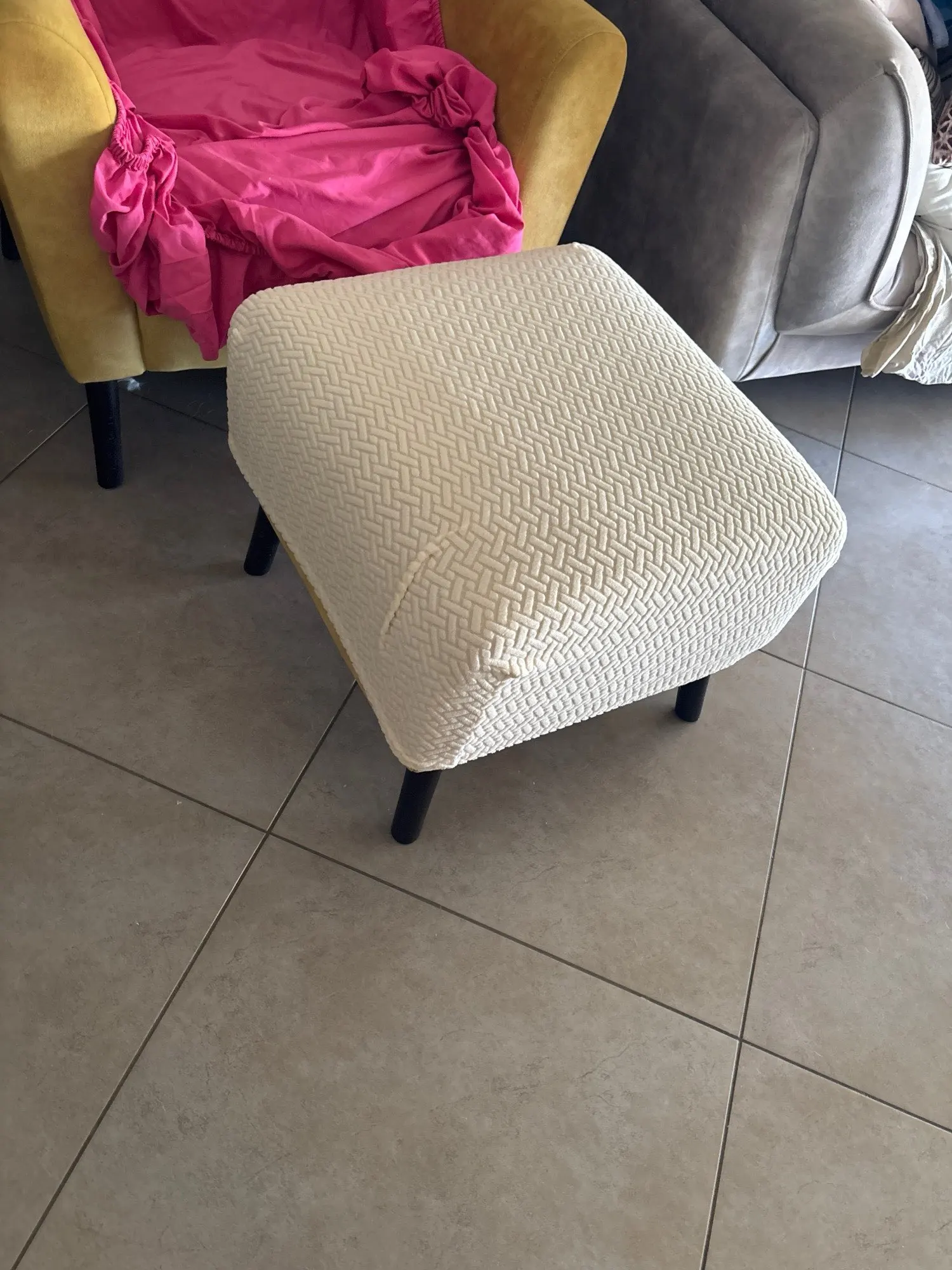 Thick Jacquard Elastic Sofa Cover - Stylish Protection for Your Couch photo review