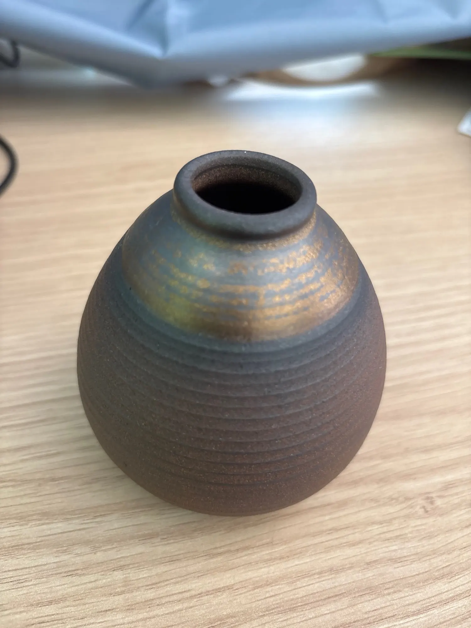 Charming Ceramic Mini Vase for Rustic Hydroponic Decor photo review