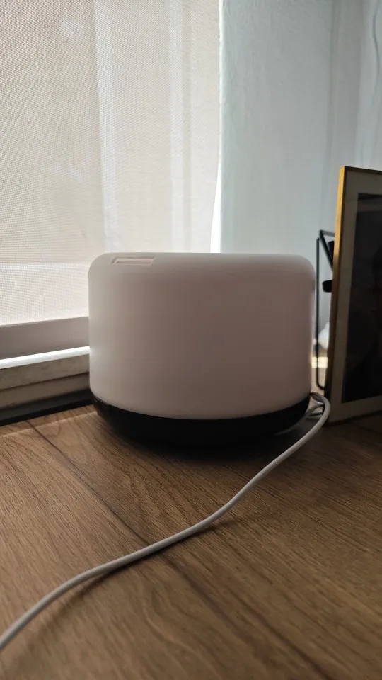 Elegant Aromatherapy Diffuser: Remote Control & LED Lights photo review