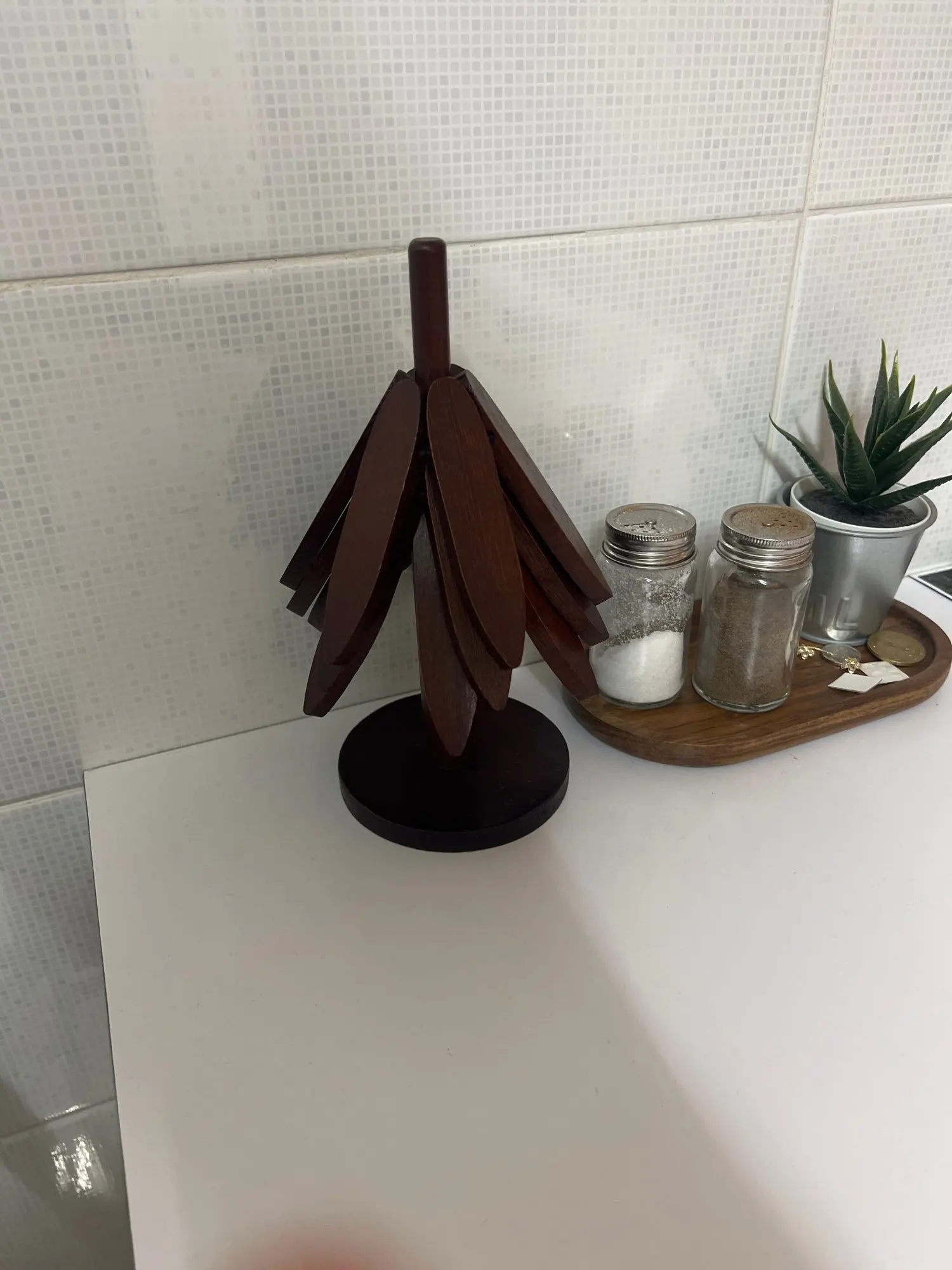 Eco-Friendly Bamboo Tree Trivets - 4 PCS Heat-Resistant Set photo review