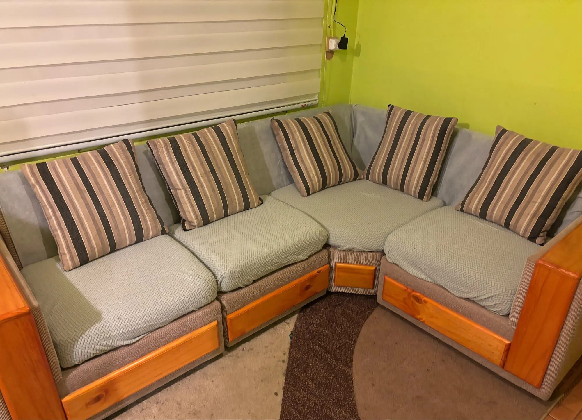 Elegant Jacquard Sofa Cover - Soft, Stretchy Protection for All Sofas photo review