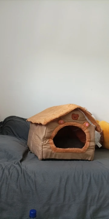 Cozy Foldable Pet House: Washable Cave for Cats & Small Dogs photo review