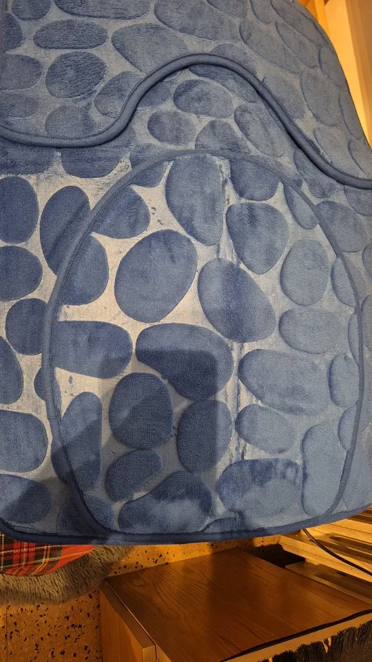 Luxurious 3-Piece Cobblestone Bath Mat Set - Non-Slip & Absorbent photo review