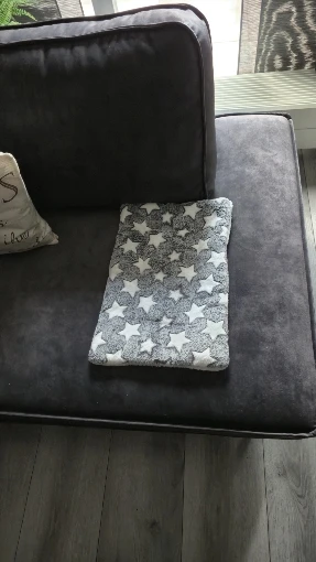 Flannel Pet Sleeping Mat Dog Bed Cat Litter Puppy Bed Dog Sofa Lovely Mattress Cushion for Small Large Dog Blanket Pet Supplies photo review