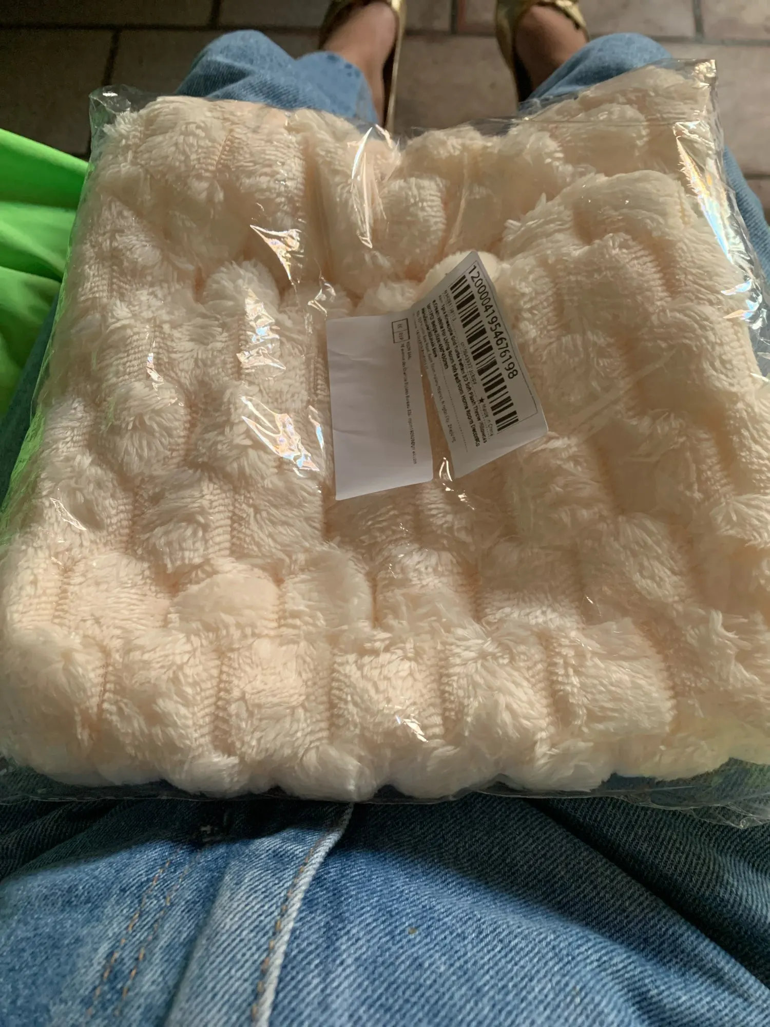 Cozy Cream Pineapple Turtle Plush Pillowcase for Home Decor photo review