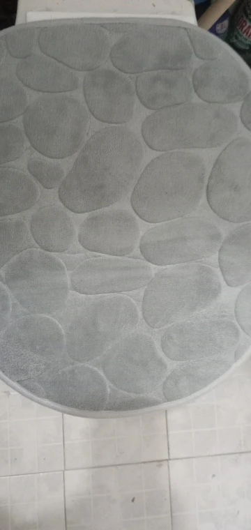 3pcs/Set Solid Color Simple Bathroom Water-absorbing and Non-slip Floor Mat Stone Pattern, Comfortable and Soft, Three-piece Set photo review
