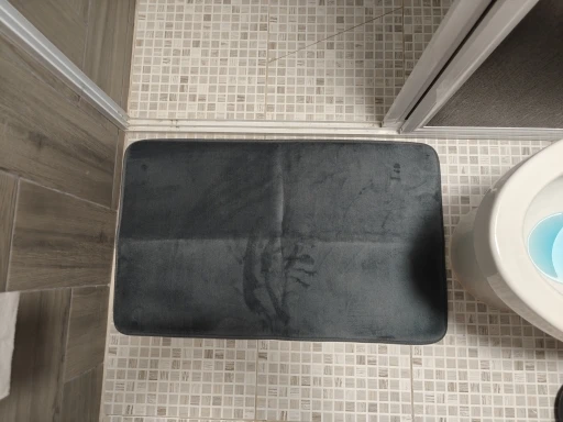 Luxury 3-Piece Non-Slip Bath Mat Set for Ultimate Comfort photo review