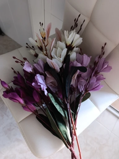 Elegant Magnolia Silk Flower Set - 5 Forks, 20 Heads for Home Decor photo review