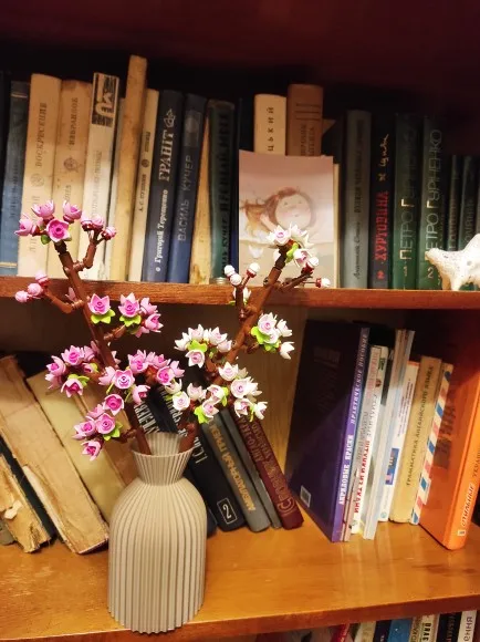 Modern Black Plastic Vase - Chic Boho Decor for Every Room photo review