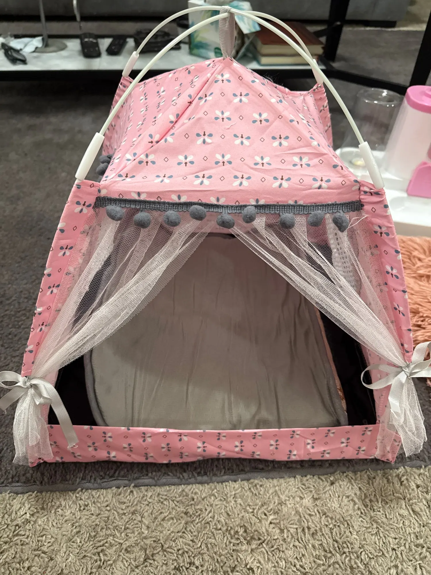 Cozy Flower Tent Nest for Cats & Small Dogs - All Seasons photo review