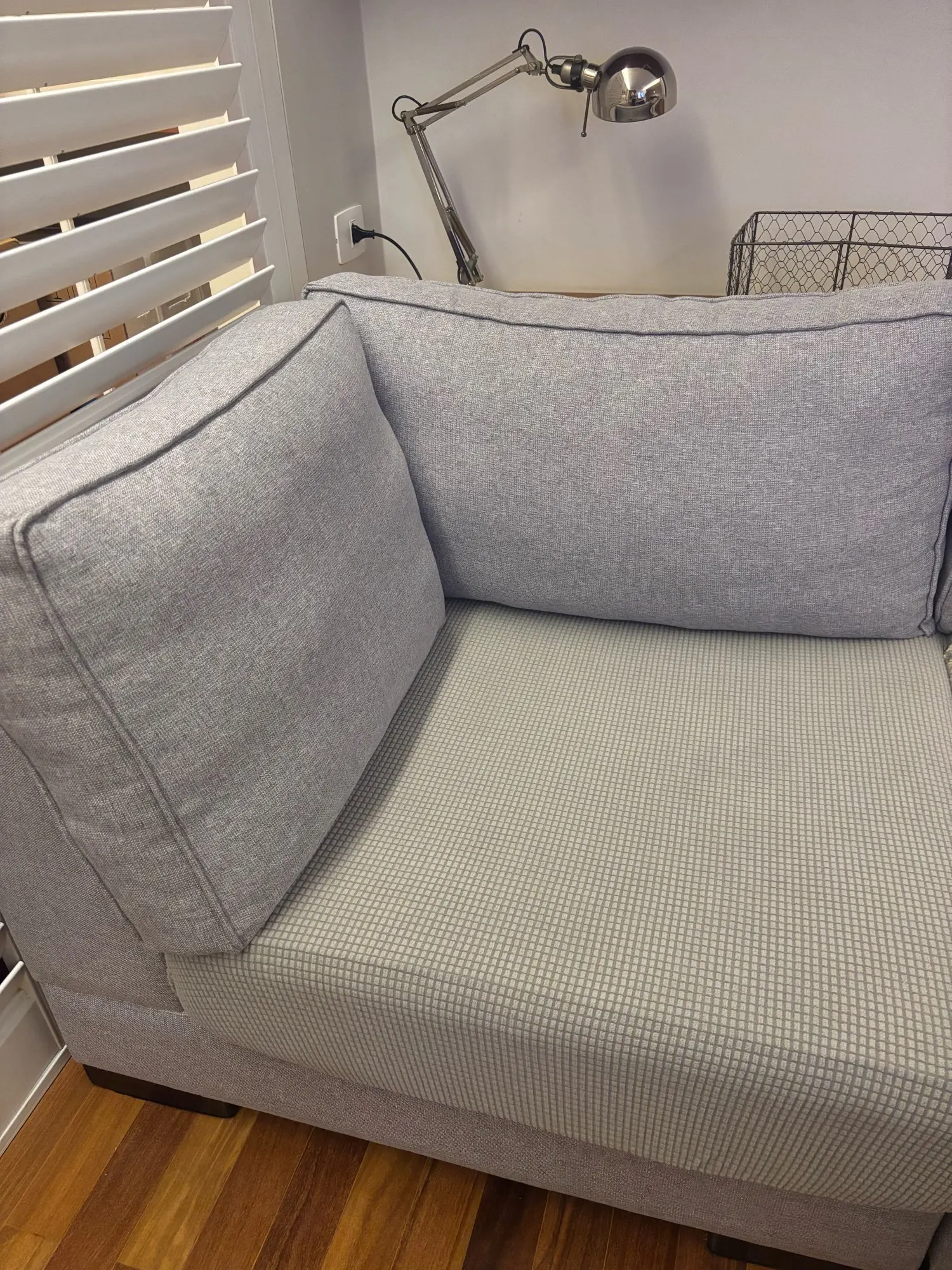 Luxurious Stretch Sofa Cover – Ultimate Living Room Protection photo review