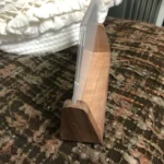 Stylish U-Shape Acrylic Photo Frame for Cherished Memories photo review