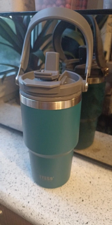 Sleek Tyeso Stainless Steel Thermos - Perfect for Hot & Cold Drinks photo review