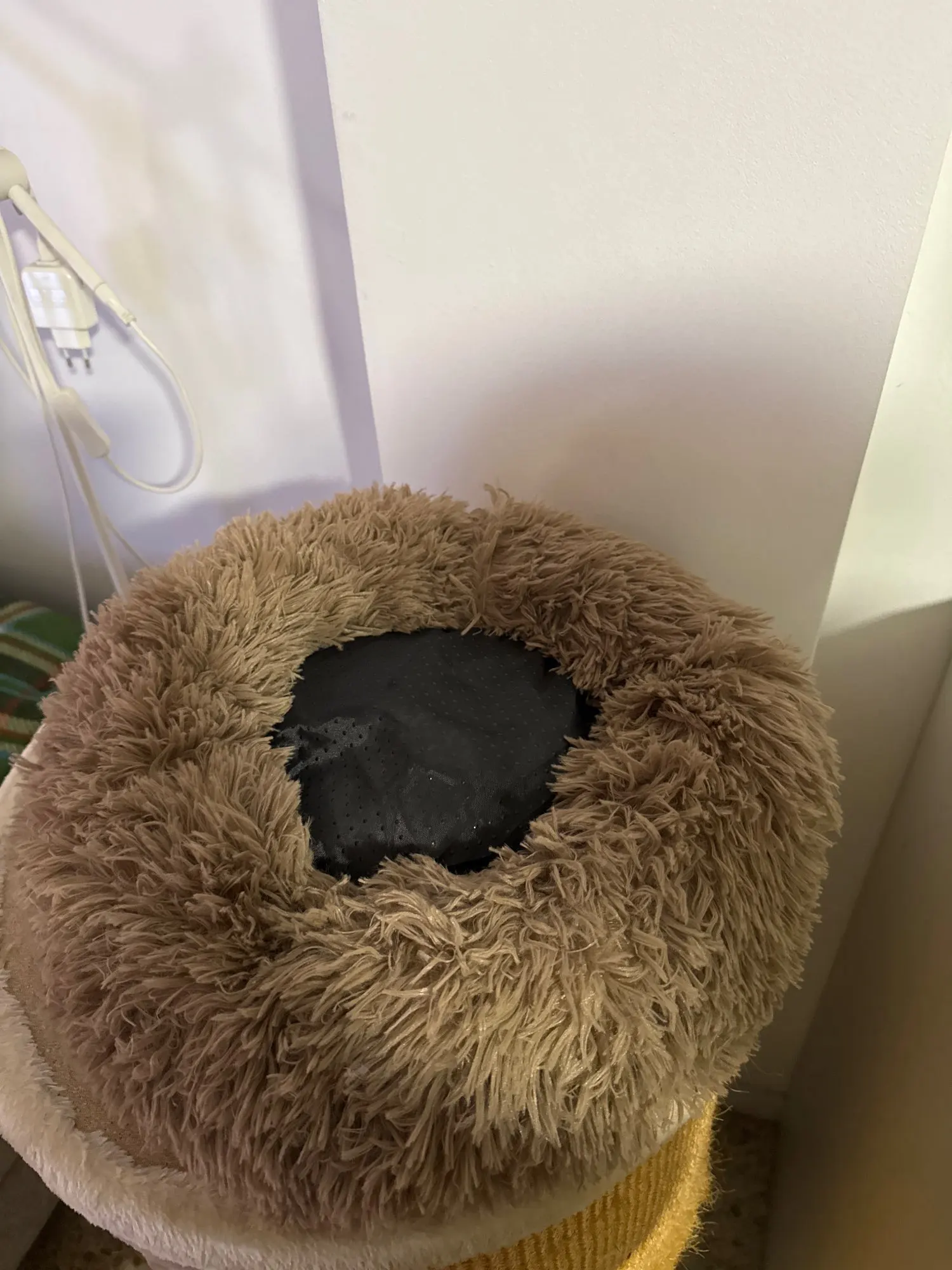 Home Plush Pet Nest Winter Cat Nest Dog Nest Warm Detachable and Washable Round Cat Nest Pet Bed Seasonal Universal Decoration photo review