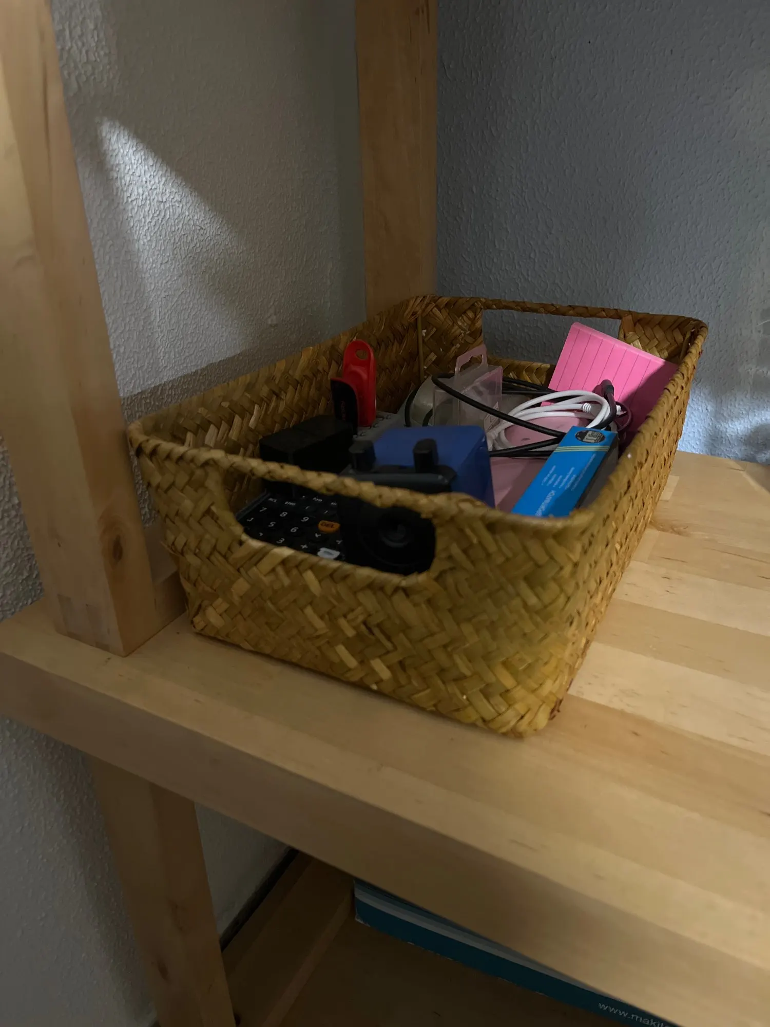 Eco-Friendly Large Seagrass Basket for Stylish Kitchen Storage photo review