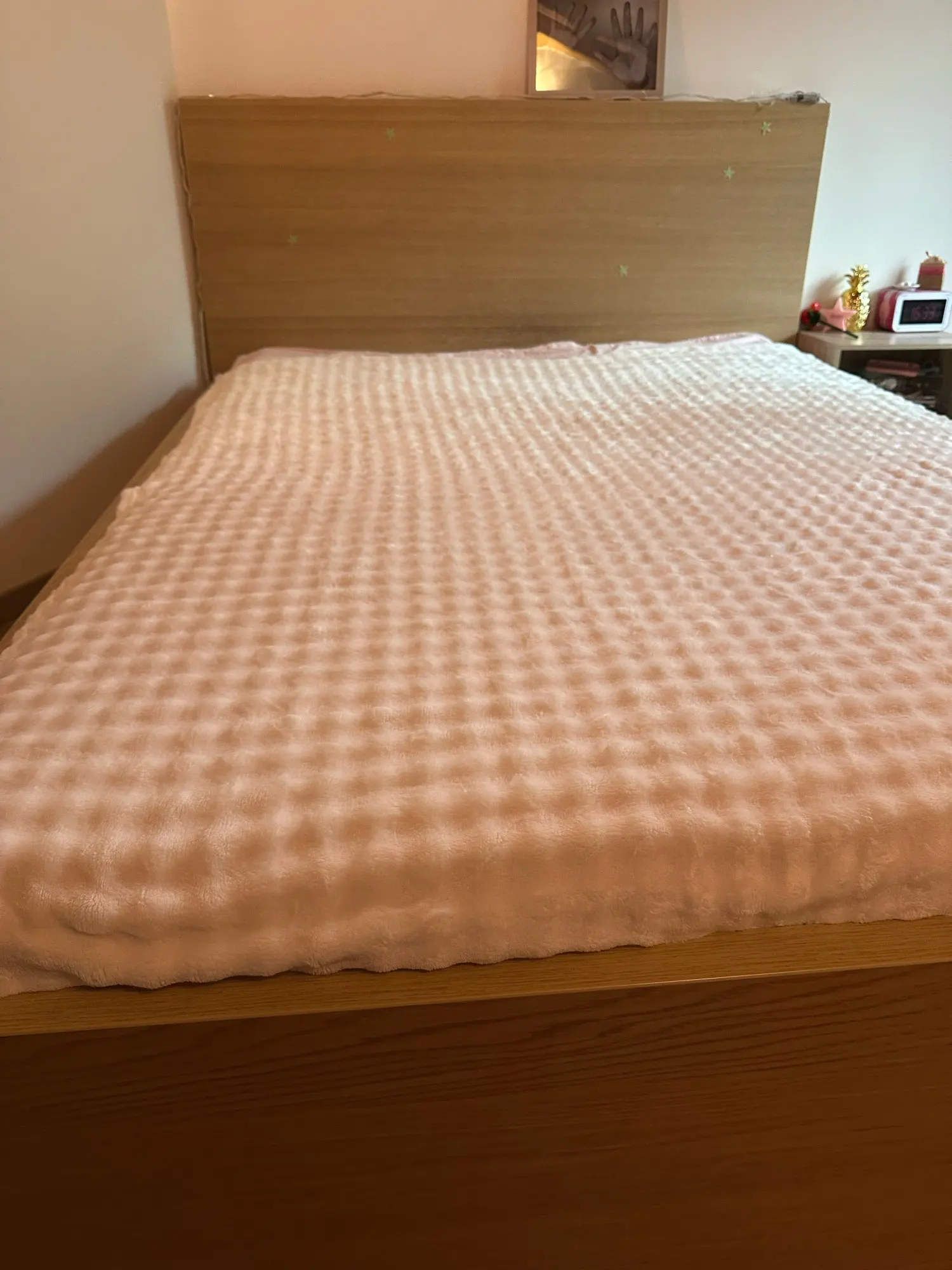 Plush White Striped Faux Rabbit Fur Throw Blanket for Cozy Comfort photo review