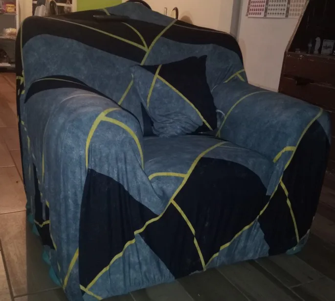 Floral Stretch Sofa Cover – Stylish Protector for Your Home photo review