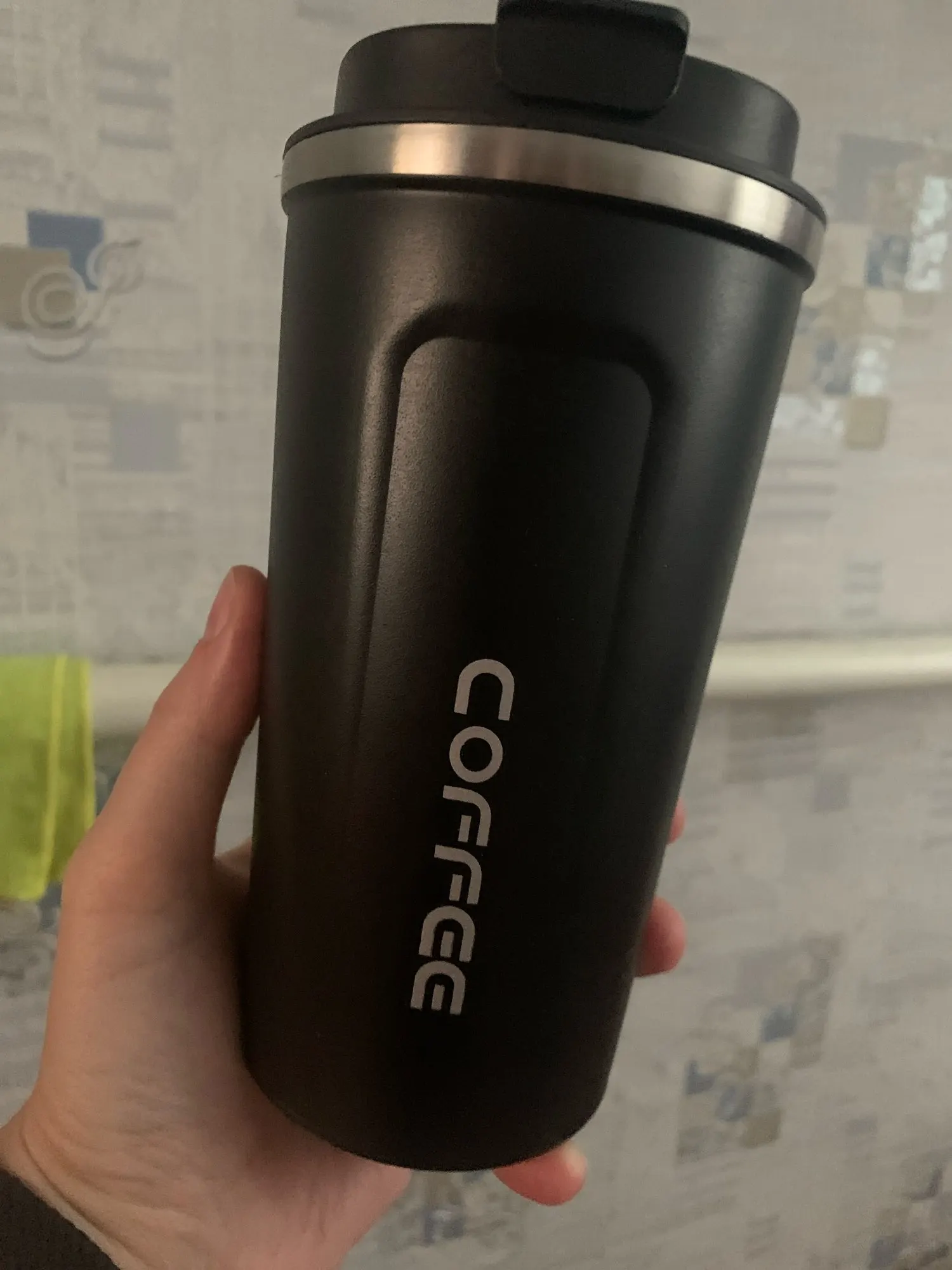 Sleek Leak-Proof Thermos Mug - 380/510 ML Insulated Style photo review