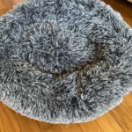 Cozy Round Pet Bed in Stylish Gradient for Large Dogs photo review