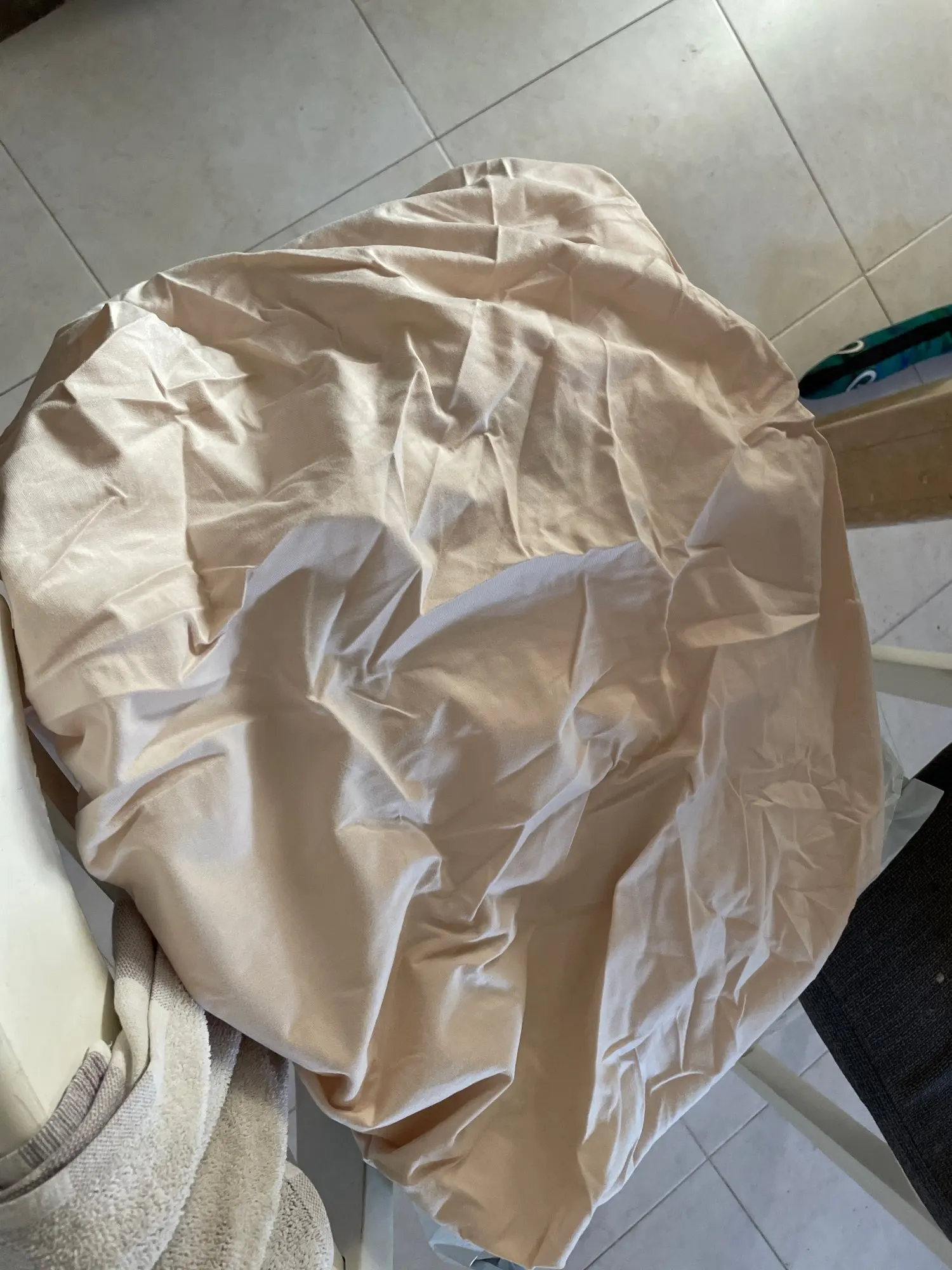 Waterproof Sofa Cushion Cover - Elastic Pet & Kid Protector photo review