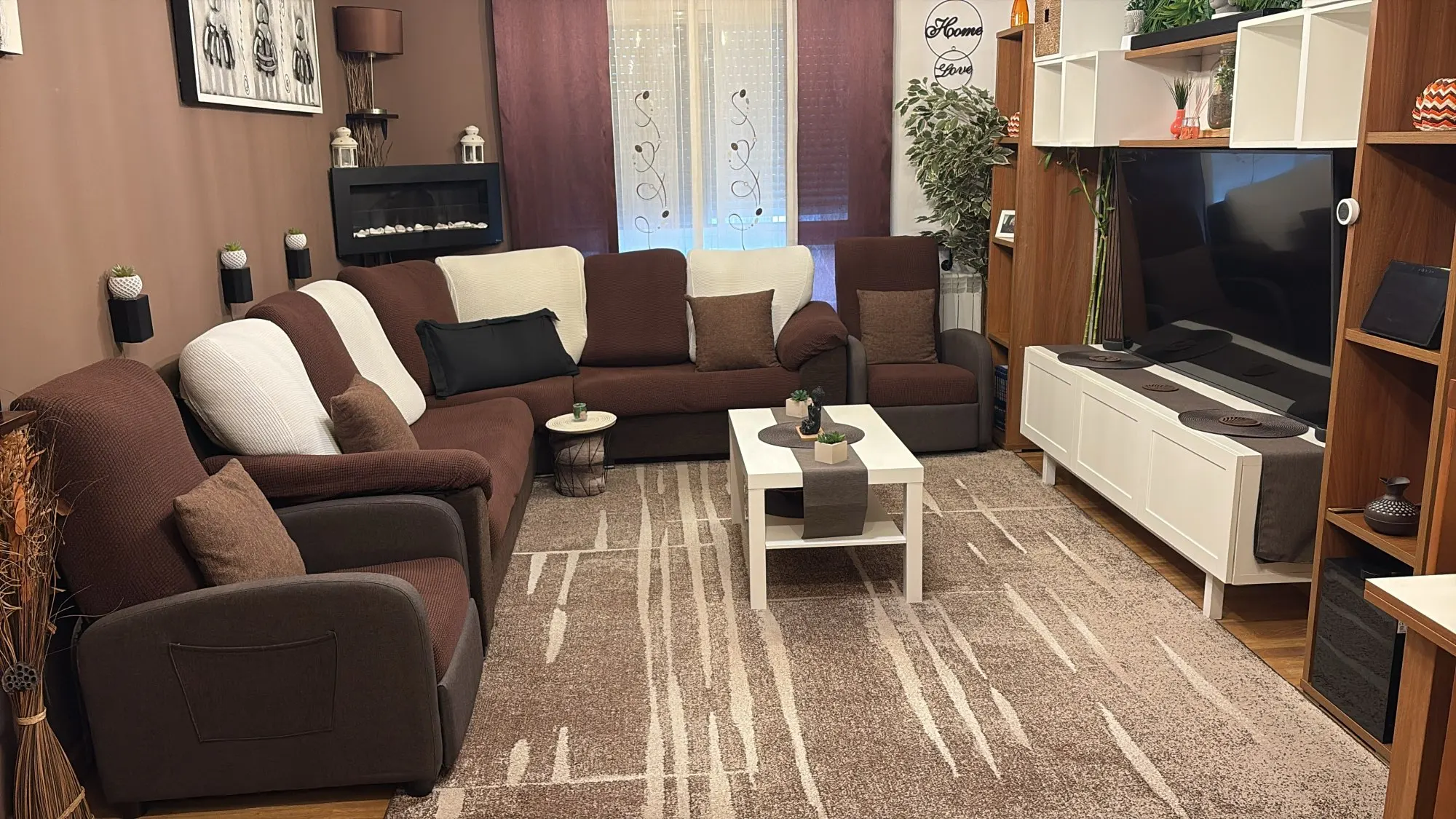 Luxurious Stretch Sofa Cover – Ultimate Living Room Protection photo review