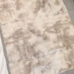 Plush White Furry Rug - Cozy Modern Carpet for Kids' Rooms photo review
