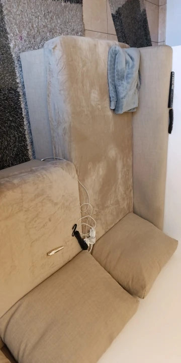 Plush Anti-Slip Sofa Slipcover for Cozy Home Style photo review