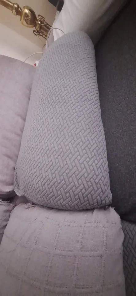 Elegant Jacquard Sofa Cover - Soft, Stretchy Protection for All Sofas photo review