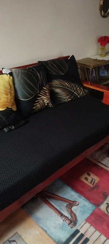 Elegant Jacquard Sofa Cover - Soft, Stretchy Protection for All Sofas photo review