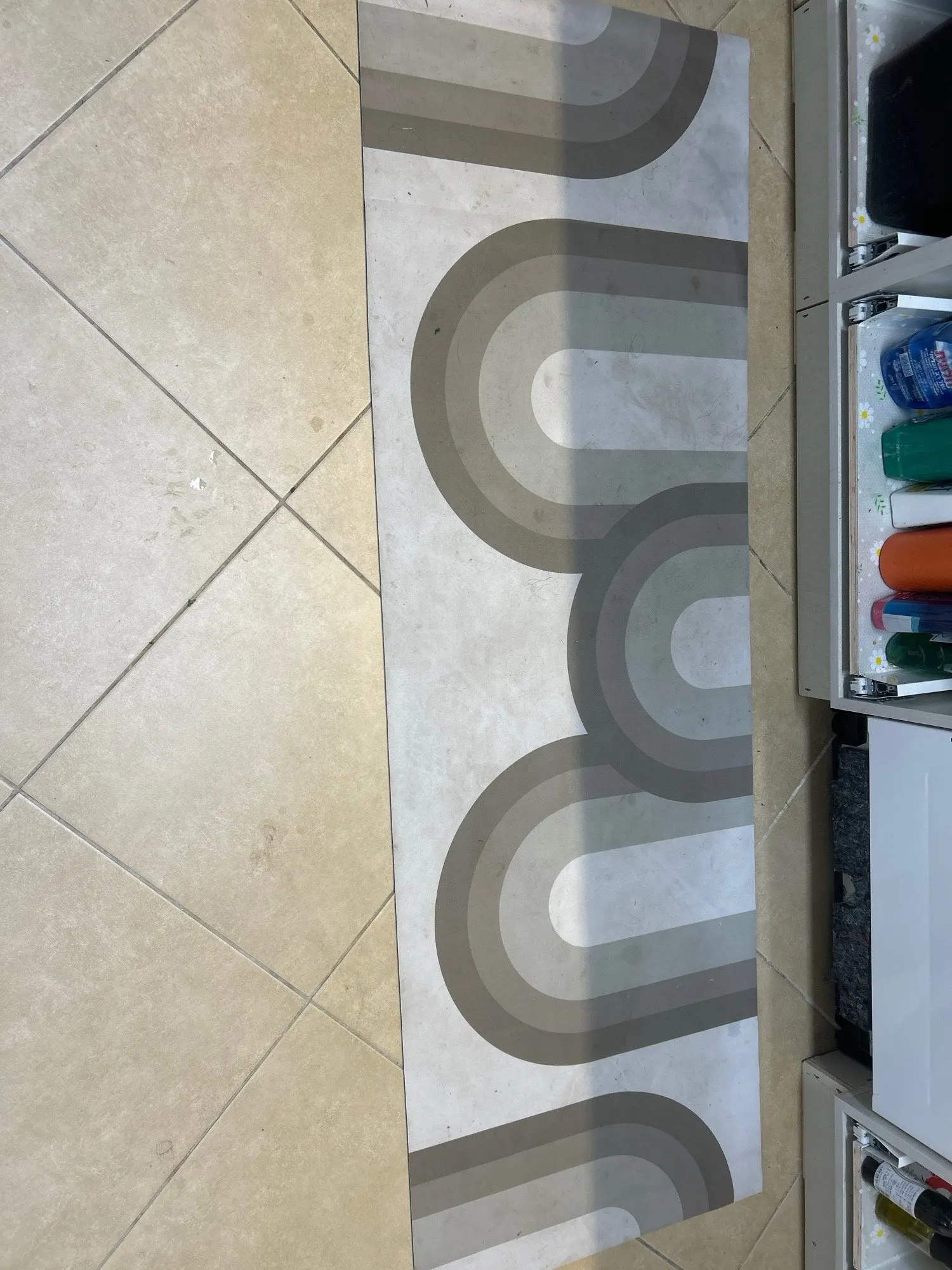 New 1 pc Japanese style soft kitchen diatomite mud floor mat, super anti slip, super absorbent, easy to handle carpet photo review