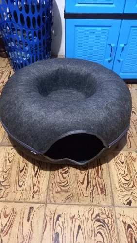 Cozy Felt Donut Cat Bed & Tunnel - Interactive Play Haven photo review