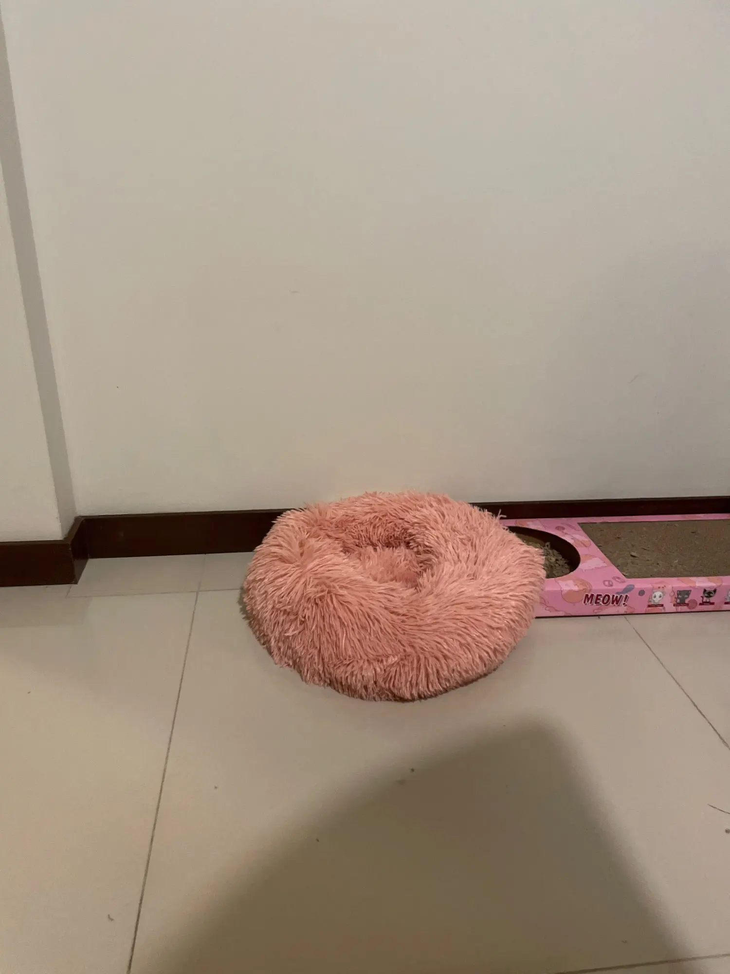 Home Plush Pet Nest Winter Cat Nest Dog Nest Warm Detachable and Washable Round Cat Nest Pet Bed Seasonal Universal Decoration photo review