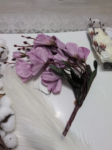 Elegant Magnolia Silk Flower Set - 5 Forks, 20 Heads for Home Decor photo review