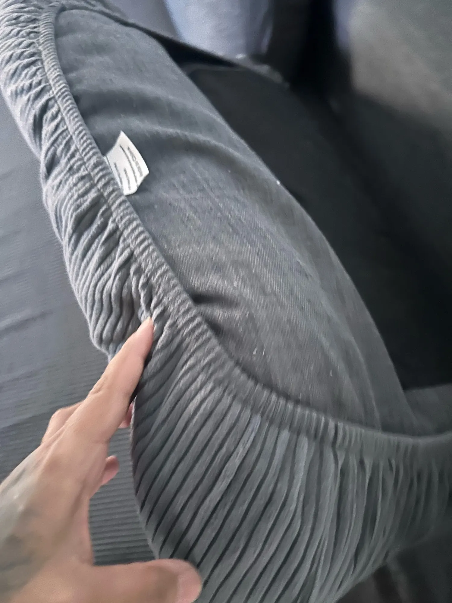 Elegant Jacquard Sofa Seat Cover - Easy-Clean Stripe Design photo review