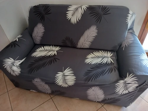 Floral Elastic Sofa Cover: Stylish Protection for Your Space photo review