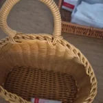 Wall Mounted Vegetable and Fruit Basket, Simulated Rattan Hanging Basket, Plastic Wall-mounted Hanging Basket, Home Decoration photo review